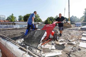 Die Sanierung des Flachdaches steht in den Ferien in der Thomas-Morus-Schule an. (Foto: Presseamt / MünsterView / Witte)