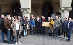 Ehrenamtskarteninhaber freuen sich über eine besondere Stadtführung mit Besuch im Friedenssaal. (Foto: FreiwilligenAgentur Münster)