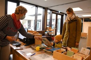 331.988 Ausleihen zählten die Mitarbeitenden in den Büchereien im Stadtdekanat Münster im vergangenen Jahr. (Foto: Bischöfliche Pressestelle / Michaela Kiepe)