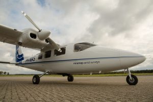 Das Propeller-Flugzeug für die Thermografiebefliegung steht bereit, jetzt muss nur noch das Wetter stimmen. (Foto: Miramap Airplanes)