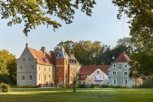 Schloss Senden ist einer der interessantesten Schätze auf dem Südkurs der 100 Schlösser Route. (Foto: Münsterland e.V. / Philipp Fölting)