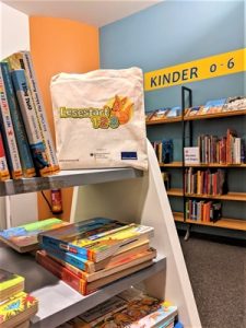 Die Kinderbücherei am Alten Steinweg beteiligt sich an der Aktion „Lesestart“ und gibt kostenfreie Bilderbücher für Dreijährige sowie Informationsmaterial für Eltern aus. (Foto: Stadt Münster)