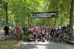 24 Stunden mit dem Fahrrad über Münsters Promenade. (Foto: Leo Bisping)