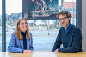 Kulturdezernentin Cornelia Wilkens und der neue Leiter im Pumpenhaus Till Wyler von Ballmoos. (Foto: Stadt Münster / Michael Möller)