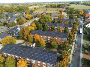 Bildunterschrift 2: Die 930 Photovoltaik-Module in Amelsbüren und Hiltrup liefern bis zu 300.000 Kilowattstunden Strom. (Foto: Stadtwerke Münster)