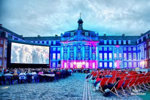 Das Sommernachtskino öffnet am Dienstag. (Foto: Kay Domhardt)