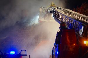 Die Feuerwehr Münster wurde in der Nacht zu einem Küchenbrand nach Kinderhaus gerufen. (Symbolbild: Günther Richter / pixelio.de)