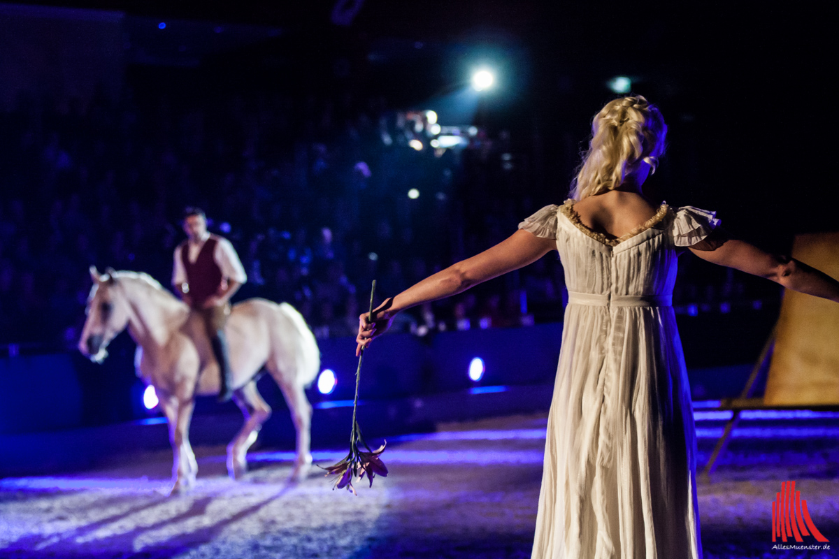 Viel Anmut mit Mensch und Tier bot Apassionata in der Halle Münsterland. (Foto: sg)