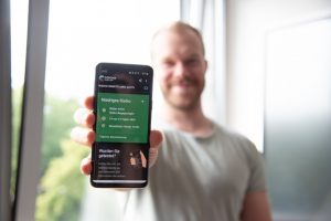 Seit knapp vier Wochen verfügbar: die Corona-Warn-App. (Foto: FH Münster/Katharina Kipp)