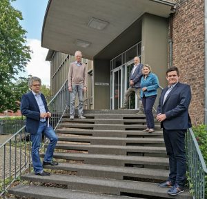 links Dr. Stefan Nacke MdL (unten), Arno Fischedick (oben) sowie rechts Meik Bruns (unten), Simone Wendland MdL (mitte) und Richard-Michael Halberstadt (oben). (Foto: CDU Münster)