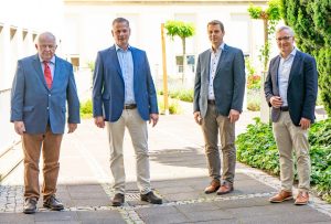 Werden vom renommierten Magazin Focus empfohlen: Prof. Dr. Claus Spieker, Prof. Dr. Joern Steinbeck, Priv.-Doz. Dr. Frank Schiedel und Prof. Dr. Dr. Matthias Hoffmann (von links. Foto: Michael Bührke)