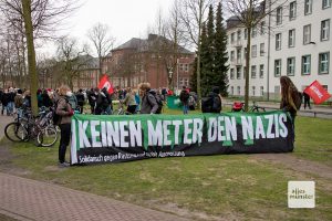 Das Bündnis "Keinen Meter den Nazis" ruft für Freitag zum Protest gegen eine Kundgebung der rechten Gruppierung "Pax Europa" auf. (Archivbild: Michael Bührke)
