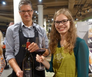 Sommelier David Oberhauser hat die passenden Weine für ein gutes Essen. (Foto: Promo)