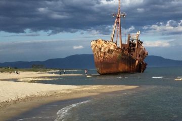 Bilder von den Dreharbeiten an der Küste Griechenlands, wie sie der iranische Filmemacher Javad Karachi in der Filmwerkstatt Münster für seinen Film "Live Once" zusammen schneidet.(Foto: Javad Karachi)