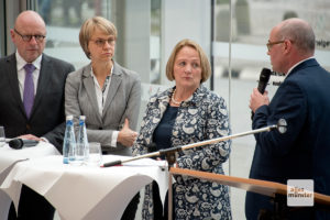 Gesprächsrunde mit Markus Lewe, Dorothee Feller, Sabine Leutheusser-Schnarrenberger und Moderator Thomas Köhler (v.l.). (Foto: Michael Bührke)