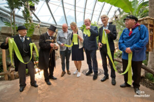 Die Eröffnung der Meranti-Halle. (Foto: Michael Bührke)