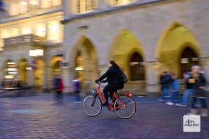 Auch in diesem Jahr gibt es wieder die Fahrrad-Lichtaktion der Stadt Münster. Denn ein funktionierendes Licht am Fahrrad ist vor allem jetzt in der dunklen Jahreszeit wichtig. (Foto: Michael Bührke)