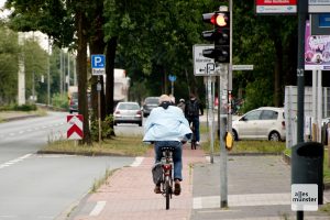 Für manche Radfahrer haben die Farben der Ampeln nur dekorativen Charakter (Foto: Bührke)