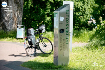 Auf der Strecke gibt es insgesamt 12 dieser mit Muskelkraft betriebenen Hörstationen. (Foto: Bührke)