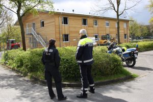 Nach dem Brandanschlag auf eine geplante Flüchtlingsunterkunft konnte nun ein Verdächtiger festgenommen werden. (Foto: Archivbild)