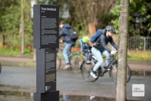 Info-Stele am Train-Denkmal. (Foto: Bührke)