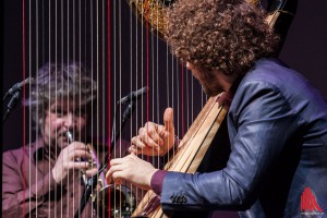 Remy van Kesteren an der Harfe und Eric Vloeimans an der Trompete - ein ungewöhnliches Duo. (Foto: sg)