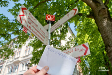 Ein Zettel mit den Knotenpunkten sollte ausreichen, um die geplante Radtour stressfrei zu bewältigen. (Foto: Bührke)