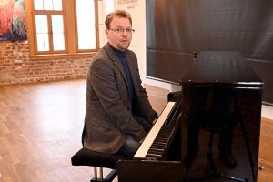 Michael Mühlmann tritt als erster Künstler in der Reihe "SoloSounds im Kulturbahnhof Hiltrup" auf. (Foto: Norbert Piontek)