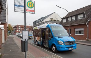 Kleine Busse ganz groß: Seit dem Fahrplanwechsel werden die kleinen Helfer getestet. (Foto: Stadtwerke)