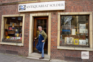 Der neue Podcast RARE BOOKS CARE LOOKS aus dem Antiquariat von Michael Solder in Münsters Altstadt. (Archivbild: Michael Bührke)