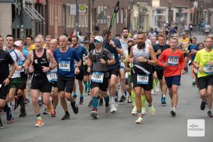 9.200 Lauffreunde feierten das 20-jährige Jubiläum beim Münster-Marathon. (Foto: Michael Bührke)