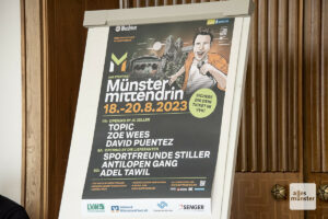 Das offizielle Plakat mit den Top Acts. (Foto: Bührke)