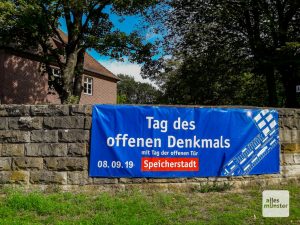 Am Eingang zur Speicherstadt Coerde wurde sehr deutlich auf den Tag des offenen Denkmals hingewiesen. (Foto: Ralf Clausen)