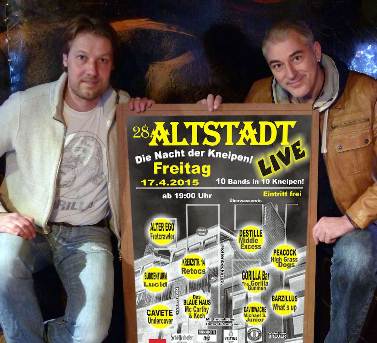 Auch bei Bernd Redeker (li.) und Reiner Schlag in der Gorilla Bar wird kräftig gefeiert. (Foto: Promo)
