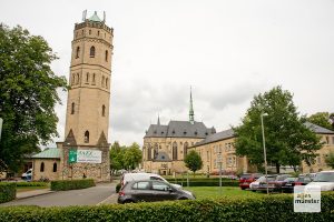 Stift Tilbeck mit dem "Café am Turm". (Foto: Michael Bührke)