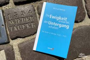 "Die Ewigkeit erwartet, den Untergang erhalten" von Michael Wehner. (Foto: Bührke)