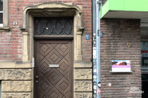 Spannendes Detail: Die mittelalterliche Hausnummerierung entlang der Hörsterstraße. (Foto: Bührke)