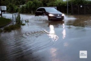 Als aus der Straße ein Fluss wurde... (Screenshot: Magda Mayerhoffer)