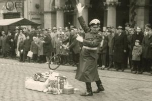 Polizist mit Entertainerqualitäten: Karl-Heinz "Bubi" Gieseler (Foto: Stadtarchiv Münster / Sammlung Henning Stoffers)
