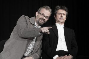 Die Jubiläumsproduktion "Zuschauspieler" im Kleinen Bühnenboden mit Konrad Haller (re.) und Toto Hölters (Foto: Hanno Endres)