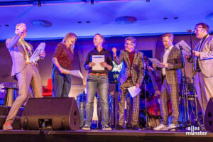 Adam Riese, Katinka Buddenkotte, Tom Naber, Markus Paßlick, Tom Gaebel und Jens Heinrich Claassen. (Foto: Thomas Hölscher)