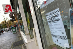 Wegen des Protests gegen die Gesundheitspolitik blieben unter anderem in Münster heute neben zahlreichen Arztpraxen auch Apotheken geschlossen. (Foto: Michael Bührke)