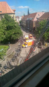 Großaufgebot der Feuerwehr in der Innenstadt. (Foto: Hemley)