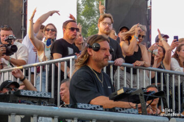 Headliner Solomun auf der Mainstage beim Docklands. (Foto: Bastian E.)