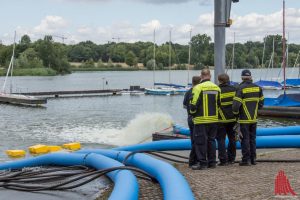 Die Hochleistungspumpe am Hansa Segelclub wurde vorsorglich wieder in Betrieb genommen. (Foto: Thomas Hölscher)