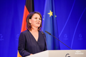 Bundesaußenministerin Annalena Baerbock am Ende des Gipfels. (Foto: Michael Bührke)