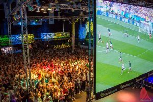 Wie gewohnt volles Haus in der Hafenarena. (Foto: Thomas Hölscher)