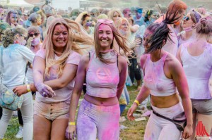 Einfach mal was Verrücktes machen - genau deswegen kamen viele Besucher zum Festival. (Foto: th) 