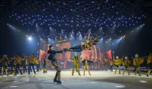 Wer bei "Holiday on Ice" richtig viel Glitzer und Goldregen möchte, muss das große Finale abwarten ... (Foto: Holiday on Ice)