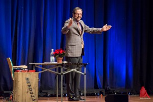 Comedian Kurt Krömer spielte im ausverkauften Congress Saal der Halle Münsterland. (Foto: th)